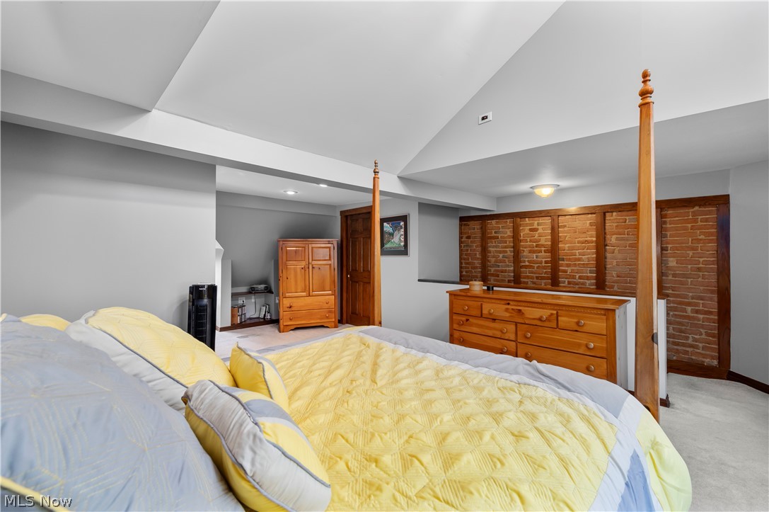 Franklin Terrace Rowhouse Condos - Residential