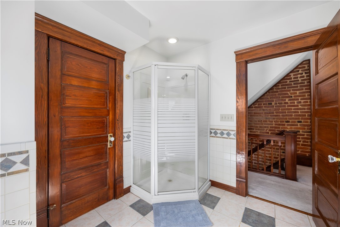 Franklin Terrace Rowhouse Condos - Residential