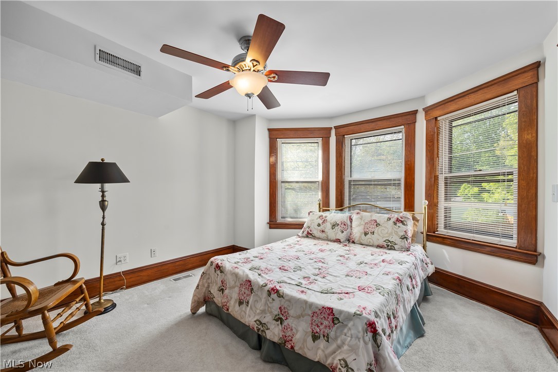Franklin Terrace Rowhouse Condos - Residential