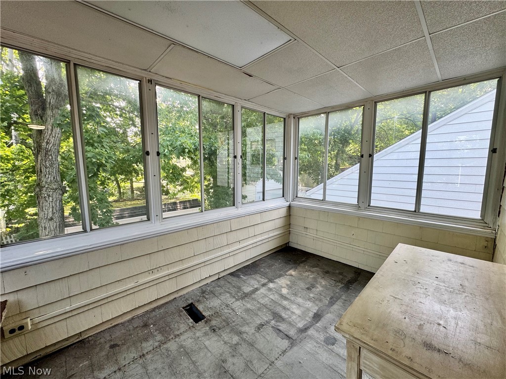 Cleveland Heights Blvd - Residential
