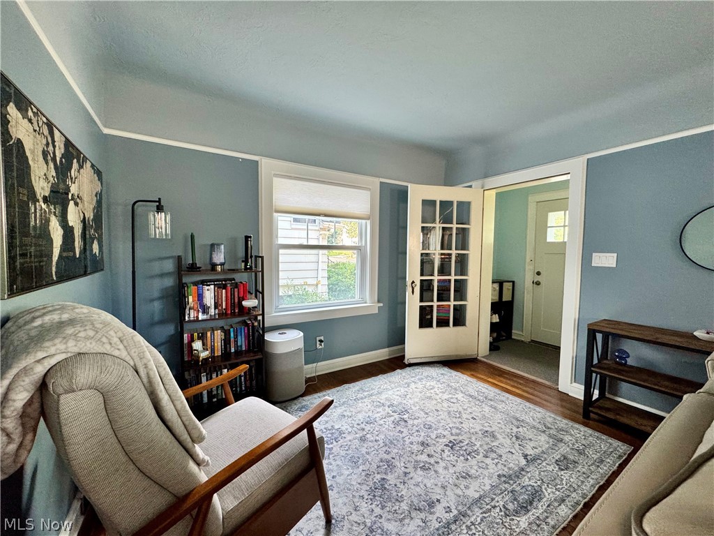Cleveland Heights Blvd - Residential