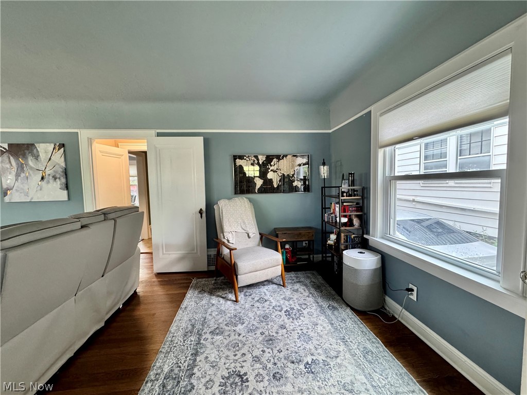 Cleveland Heights Blvd - Residential
