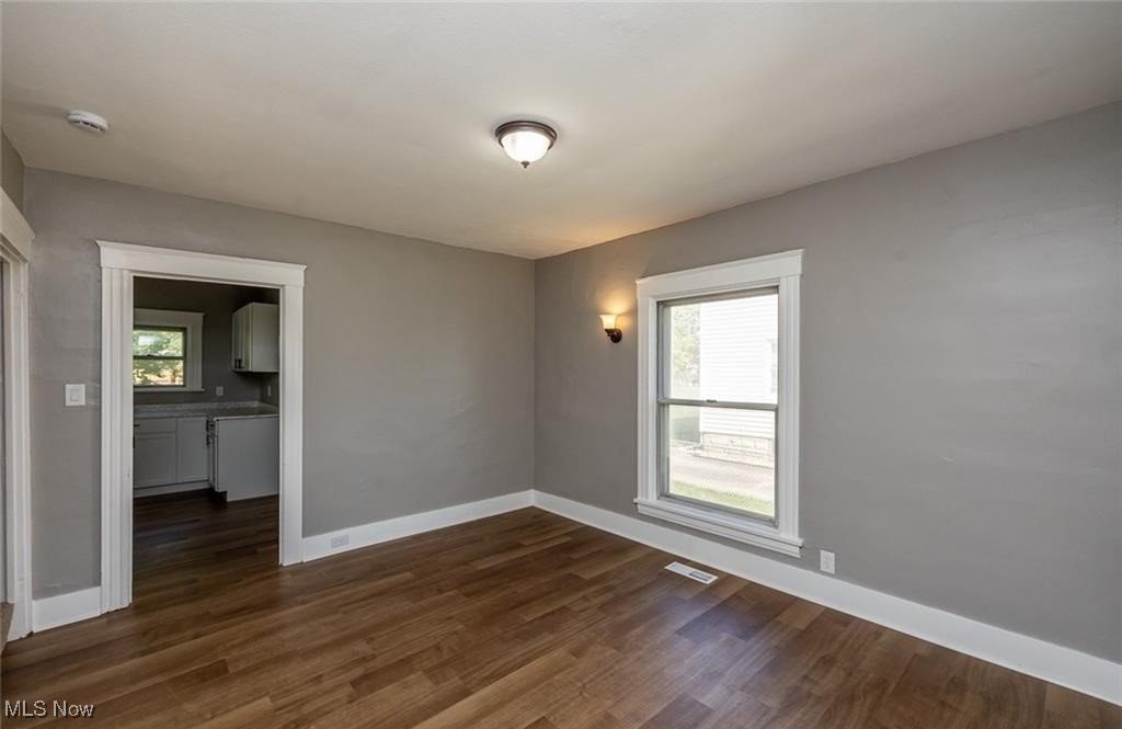 W H & M C Tuckers - Residential Lease