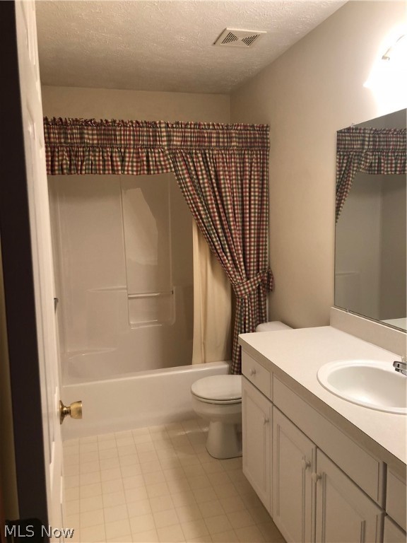 Hampton Bay Condo - Residential