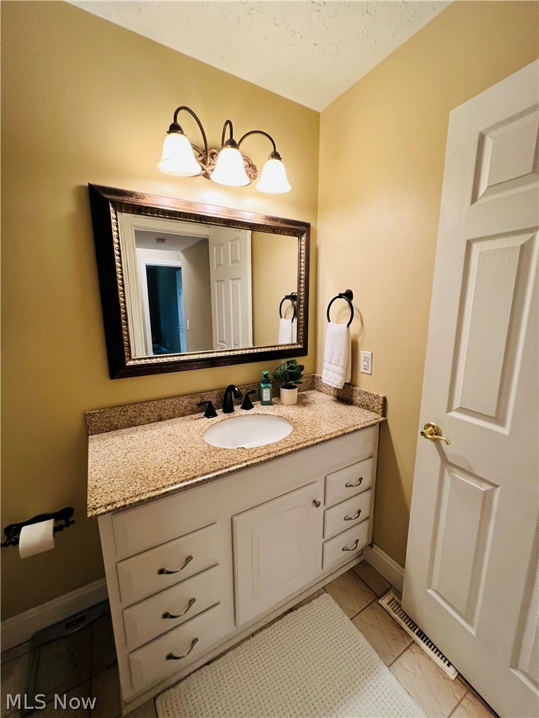 Pipers Ridge Condo - Residential