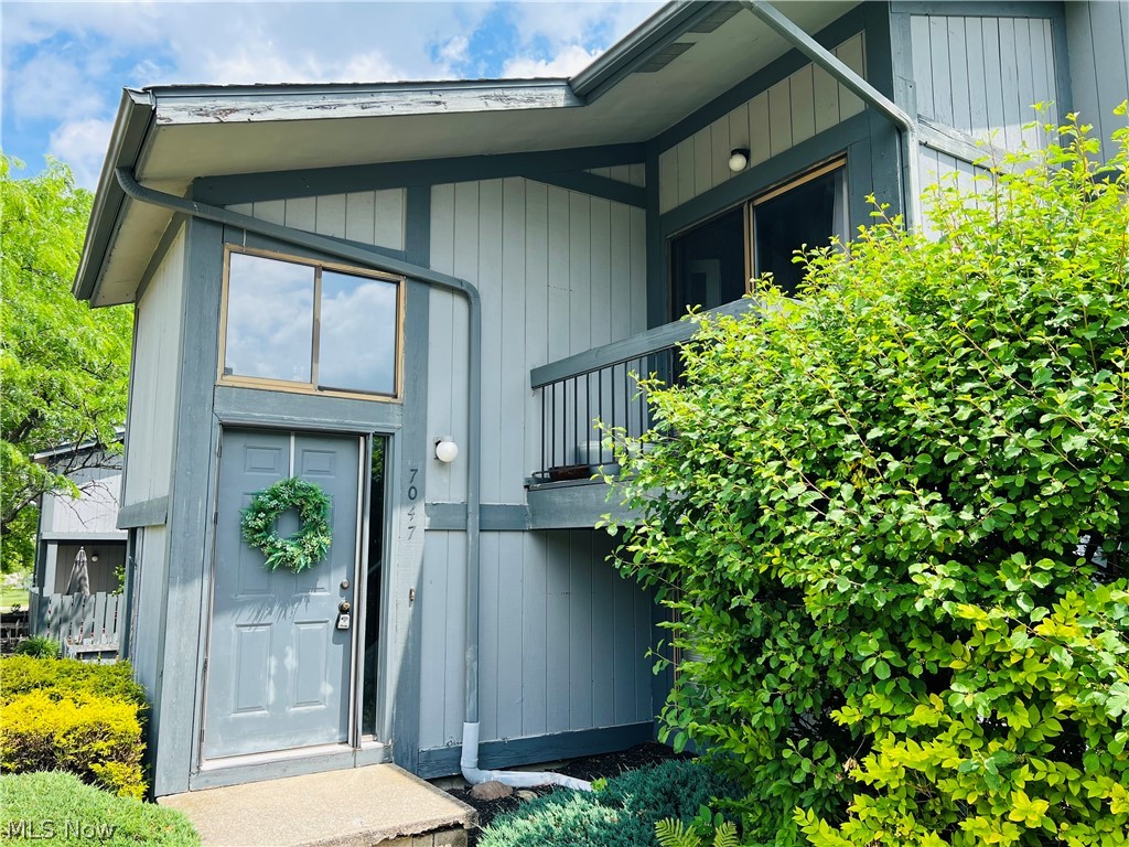 Pipers Ridge Condo - Residential