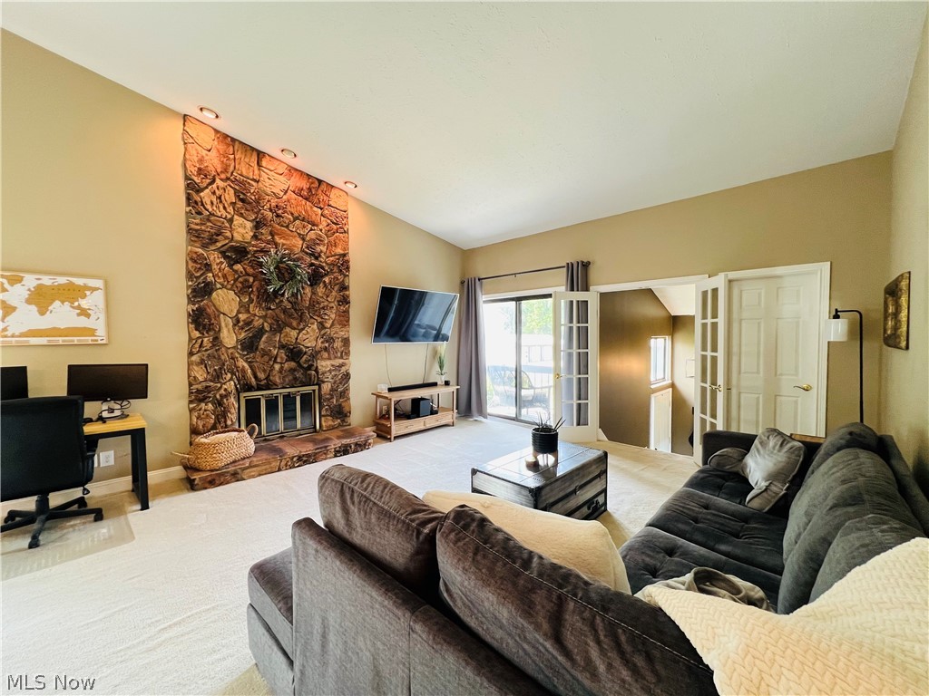 Pipers Ridge Condo - Residential