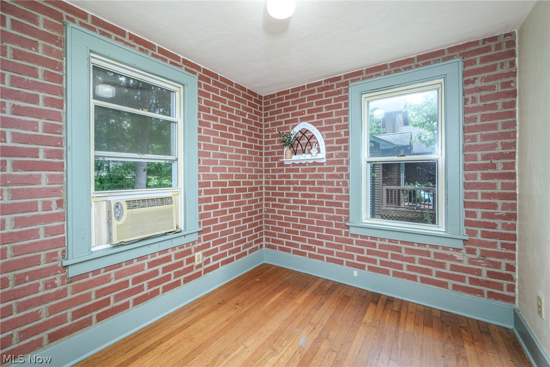 Twin Lakes - Residential