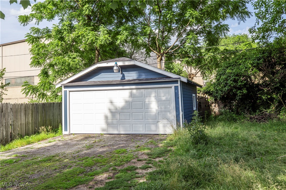 Firestone Park 02 - Residential
