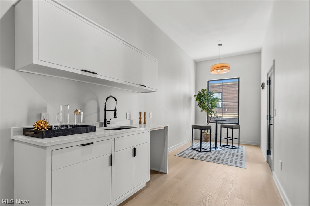 Hinge-Town-Homes - Residential