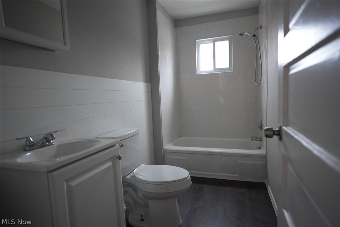 Charles G Sommers & W B Winter - Residential Income