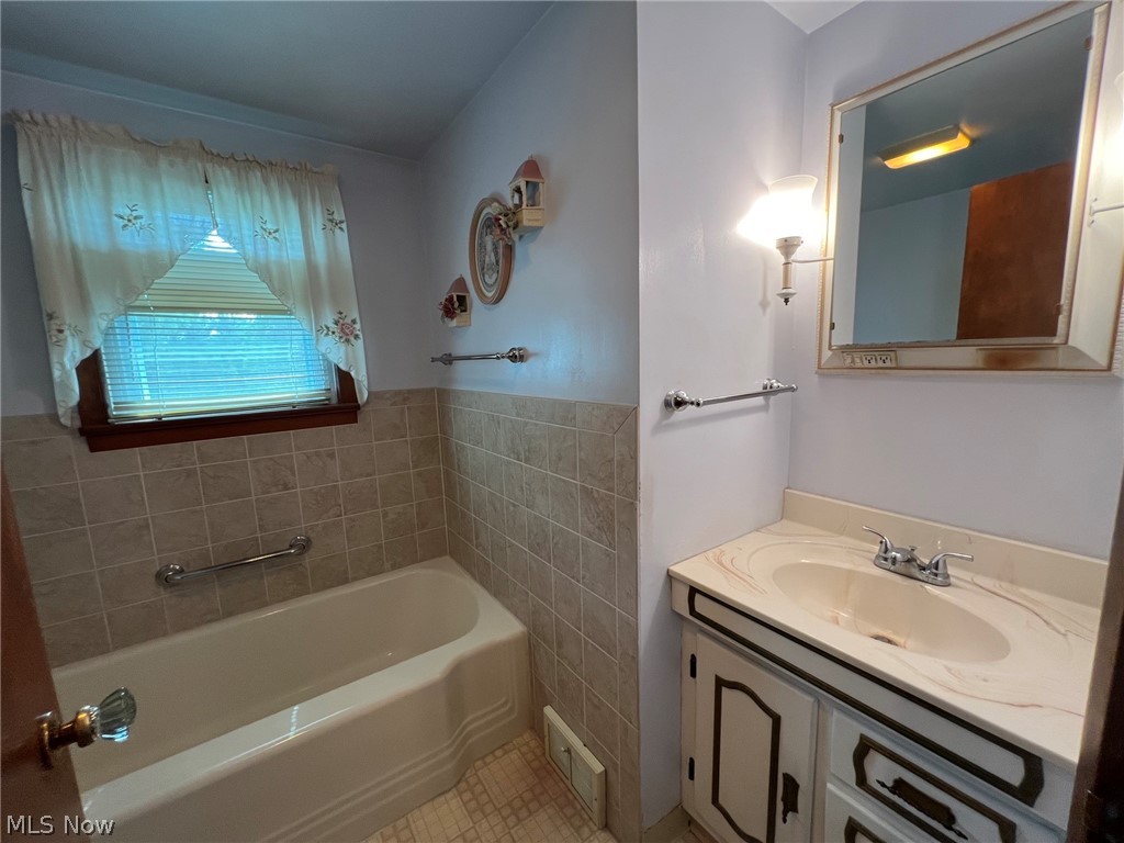 Holly Hills - Residential
