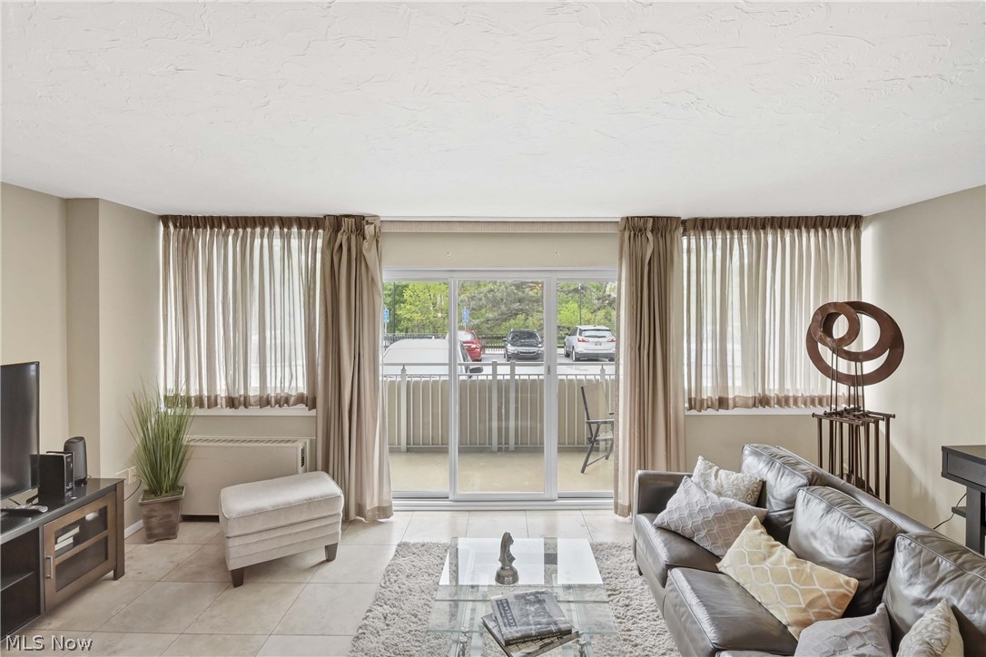 The Carlyle - Residential