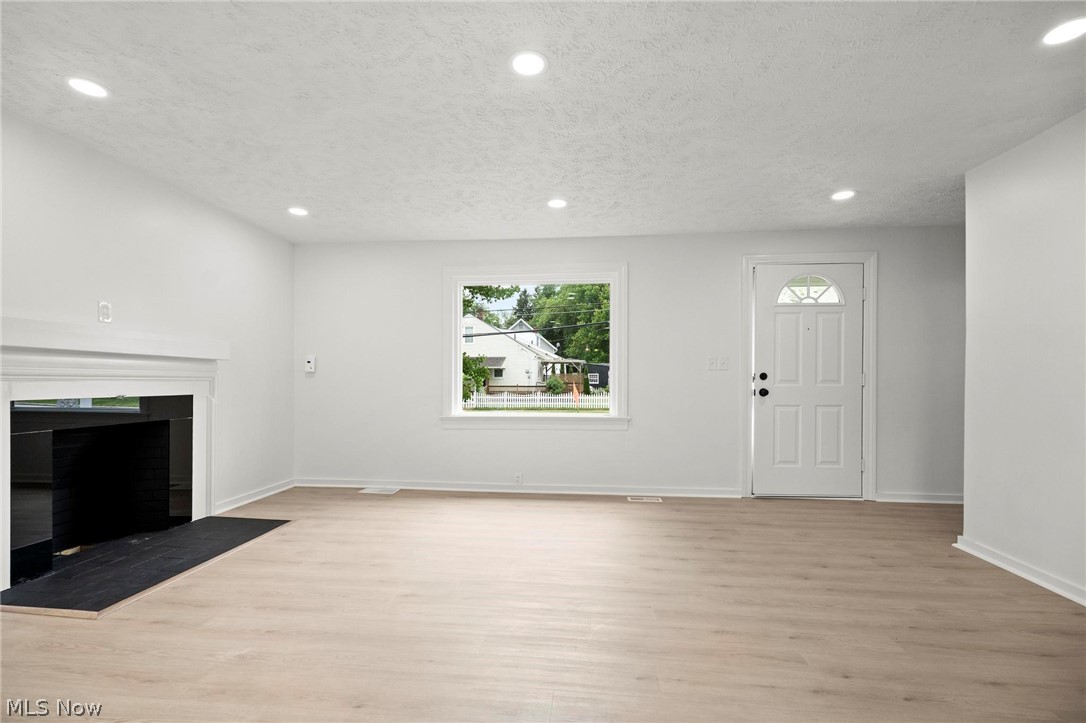 Rossback Freese & Sippel Add - Residential
