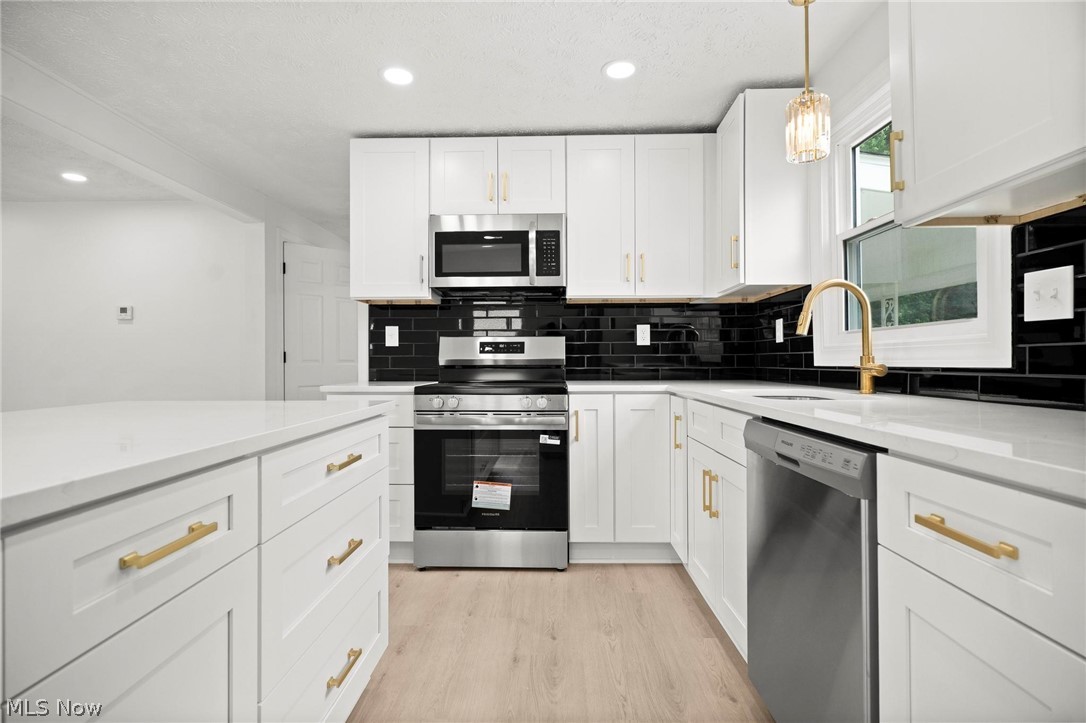 Rossback Freese & Sippel Add - Residential