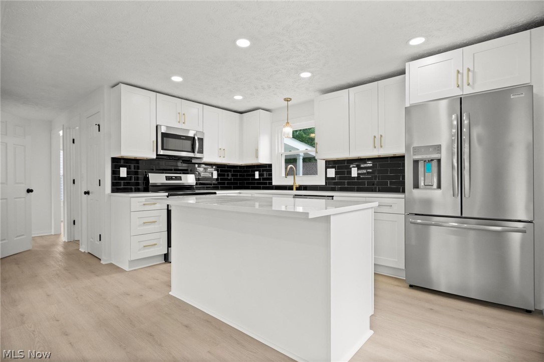 Rossback Freese & Sippel Add - Residential