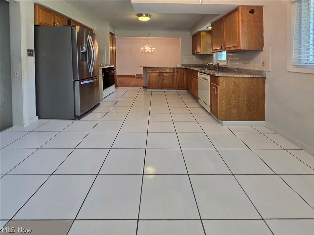Pinn Dev Inc Skyline Heights 06 - Residential