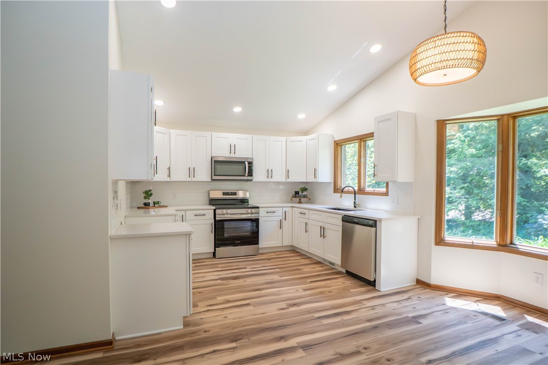 Brookview Condo - Residential