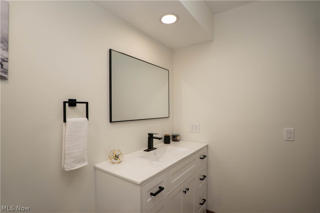 Brookview Condo - Residential