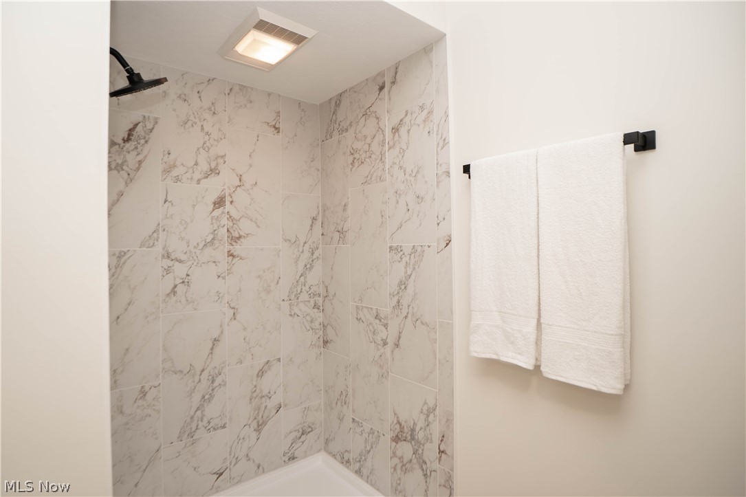 Brookview Condo - Residential