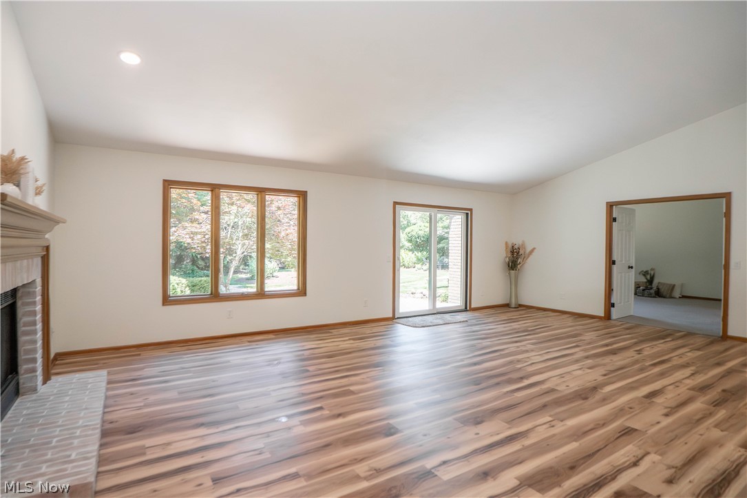 Brookview Condo - Residential