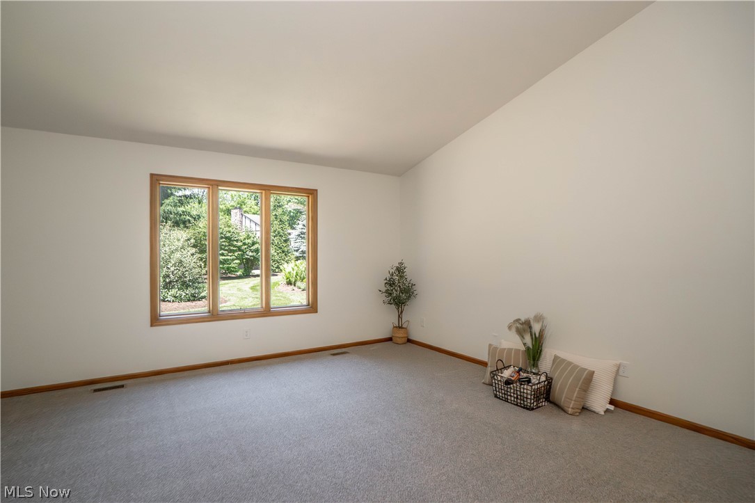 Brookview Condo - Residential