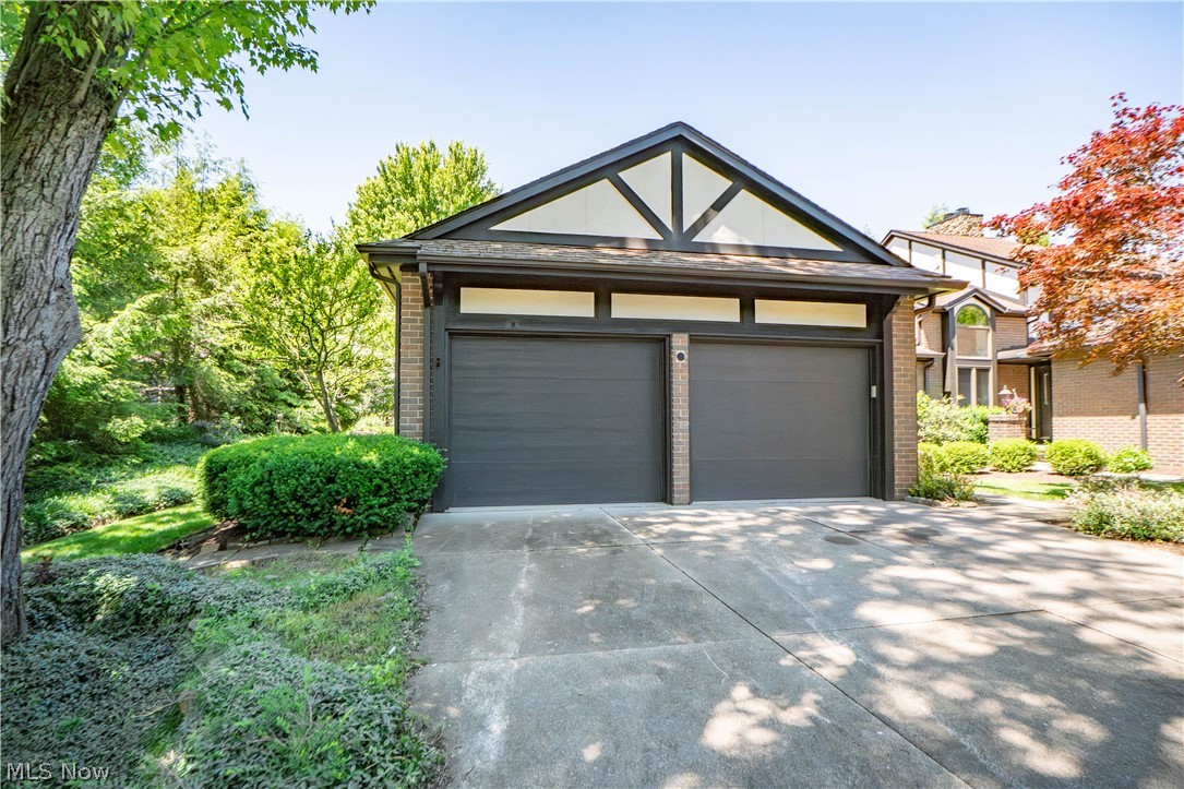 Brookview Condo - Residential