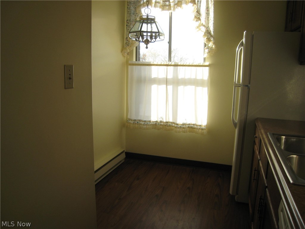 Silver Lake Towers Condo - Residential