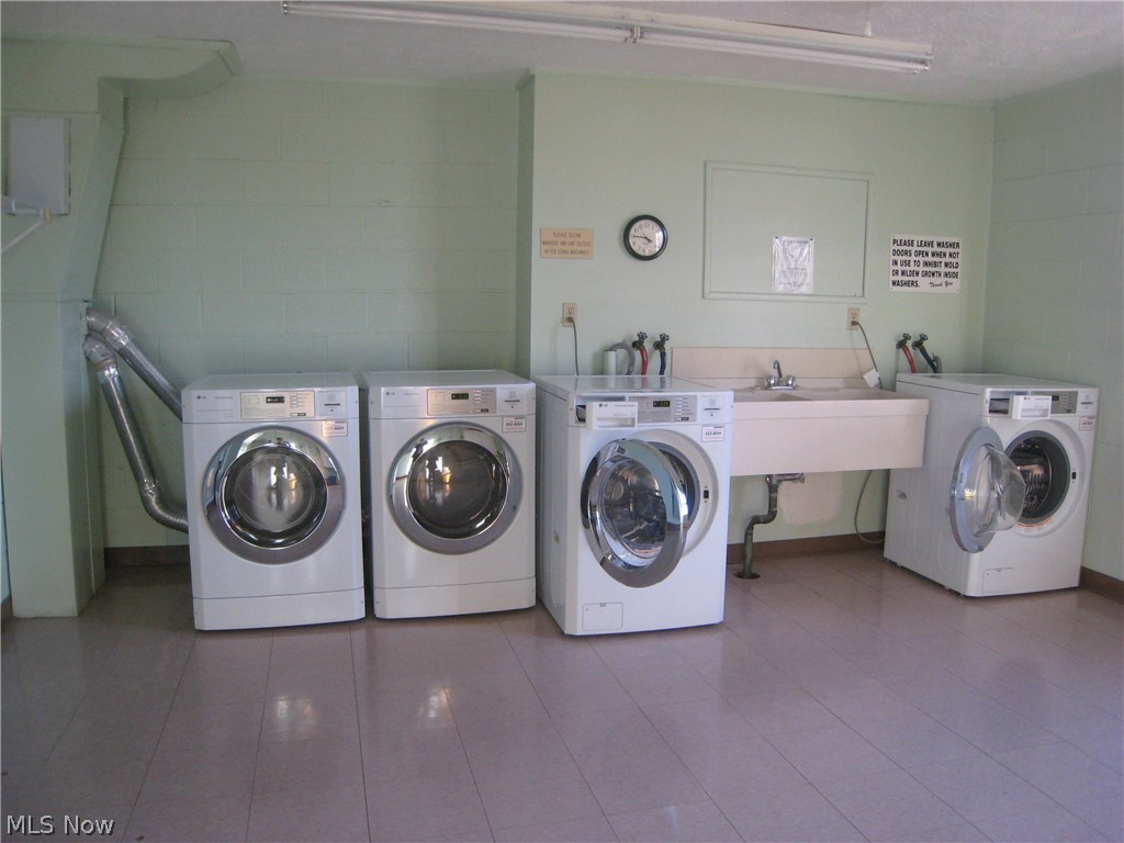 Silver Lake Towers Condo - Residential