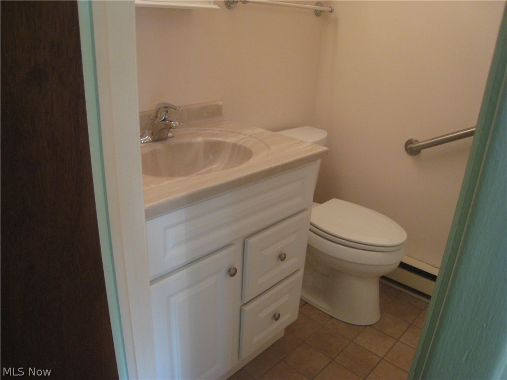 Silver Lake Towers Condo - Residential