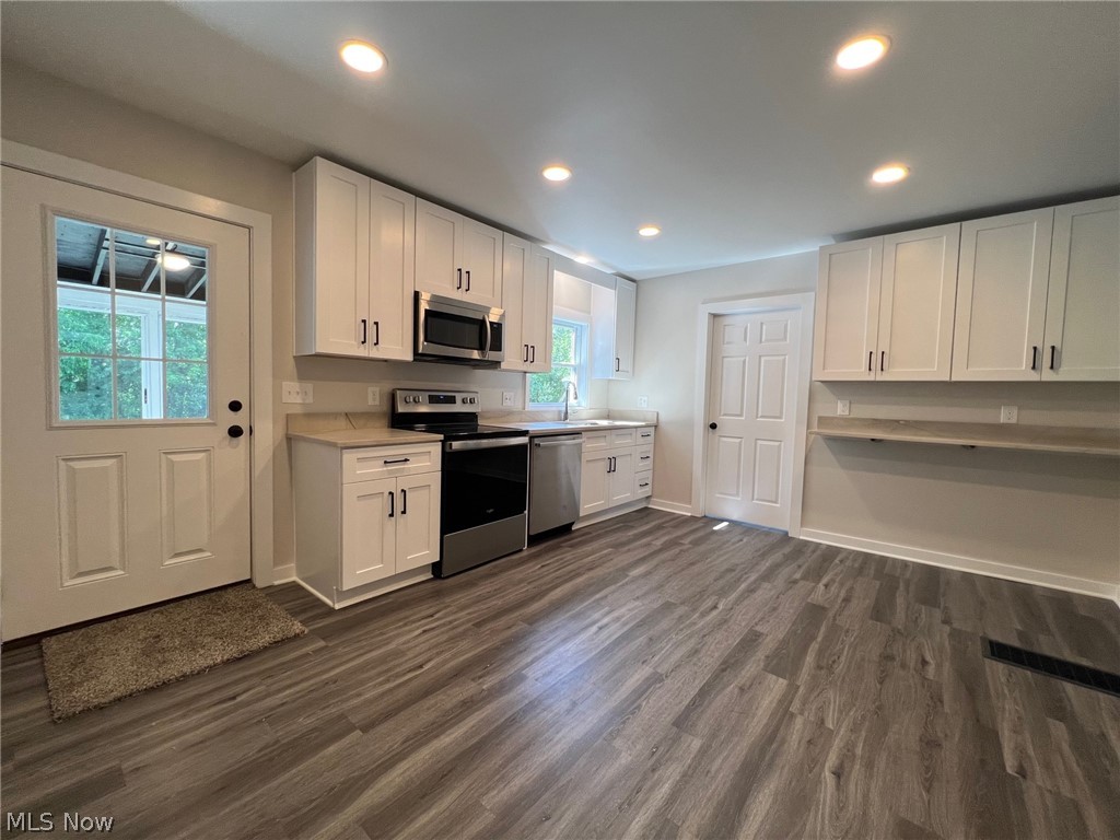 Newbury 02 - Commercial Lease