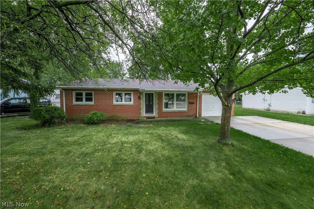 This freshly updated ranch home with full brick front sits in a very desirable neighborhood. Features updated flooring and single car attached garage.