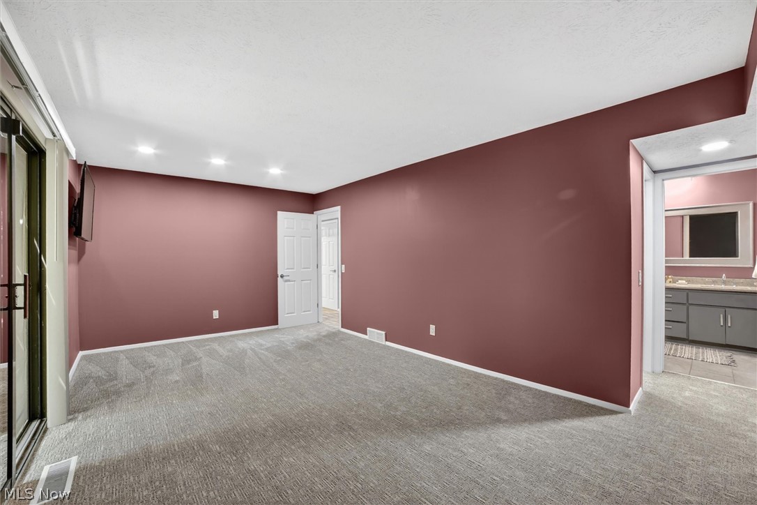 Ledgewood - Residential