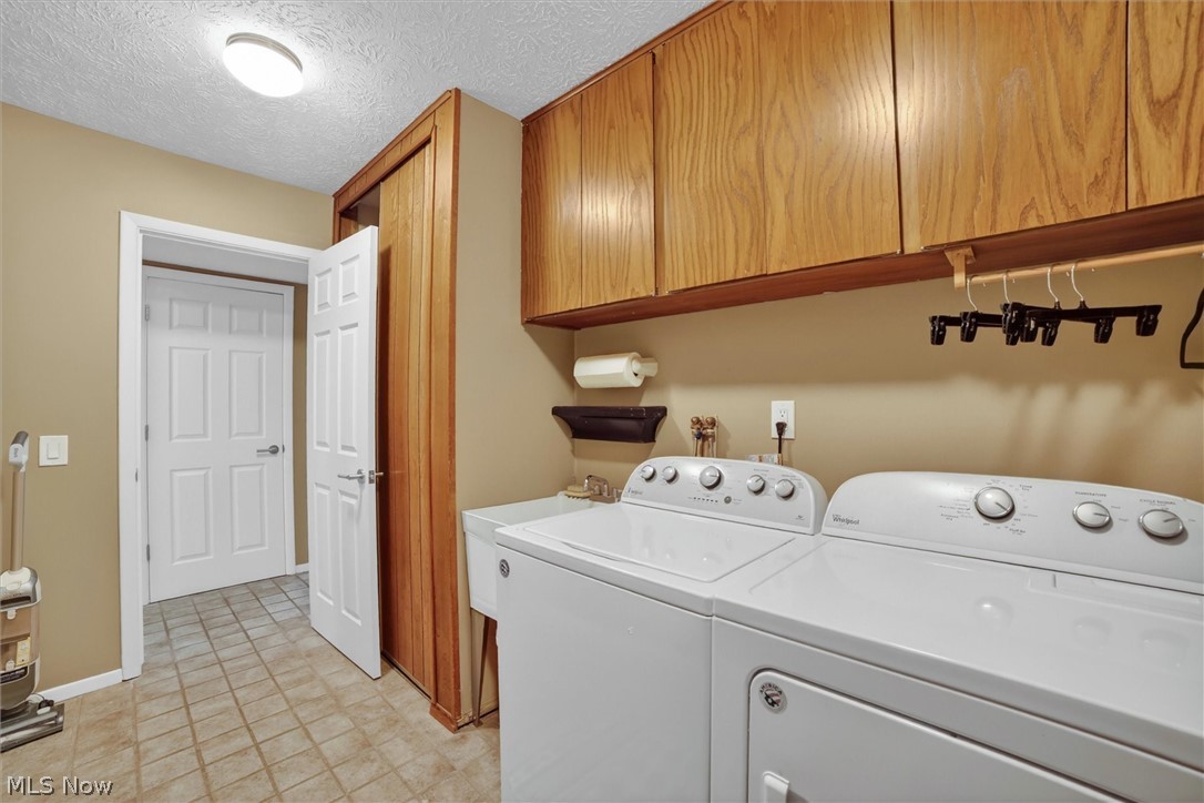 Ledgewood - Residential