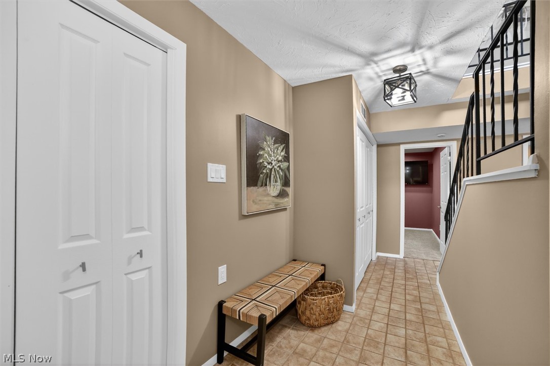 Ledgewood - Residential