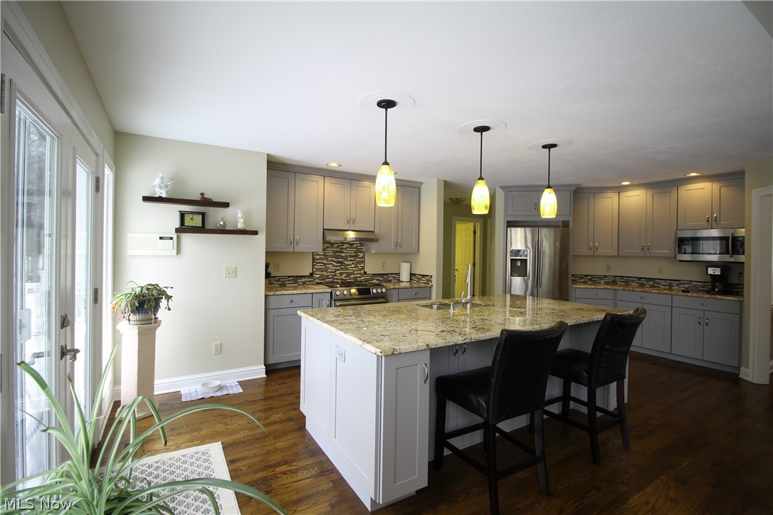 Bayside Lakes - Residential