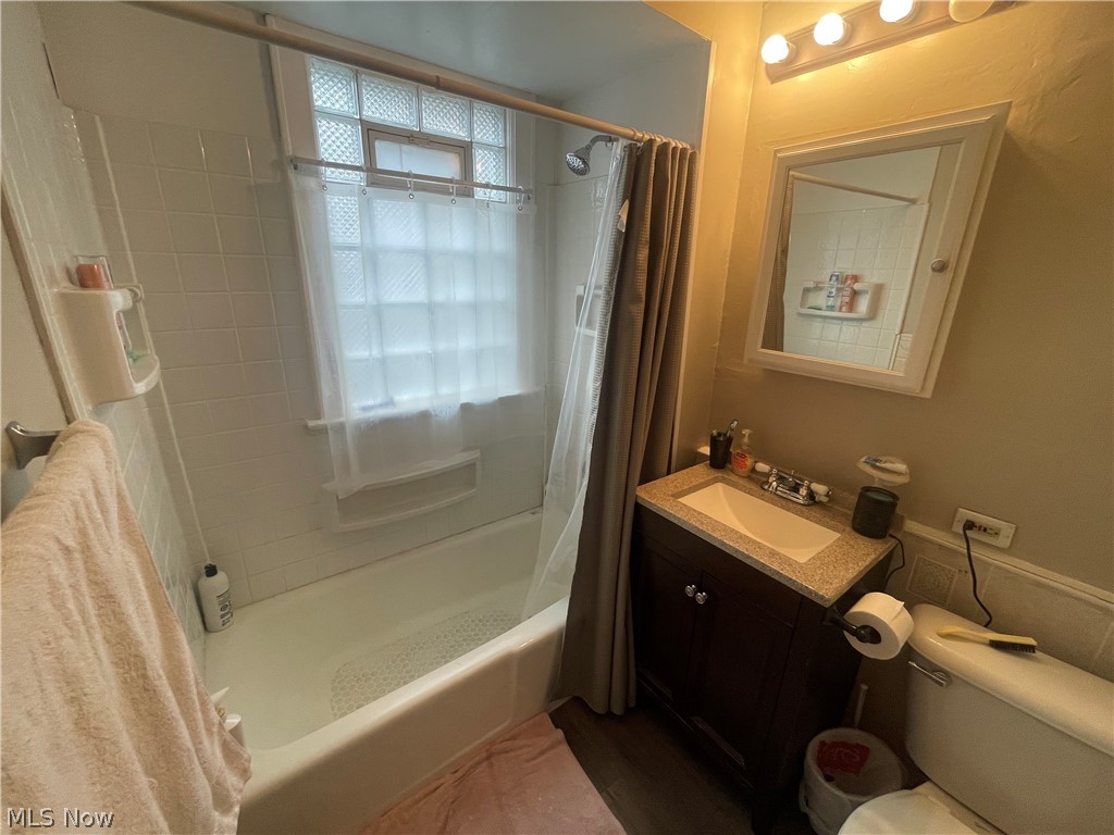 Broadview Spg Road Sub/A J Hie - Residential Income
