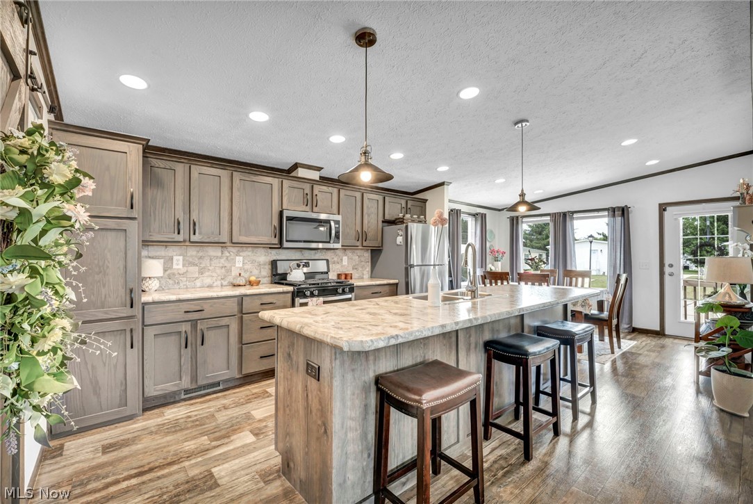 Golfway Pines - Residential