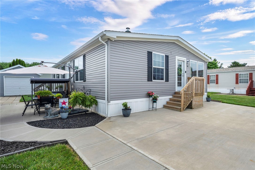 Golfway Pines - Residential