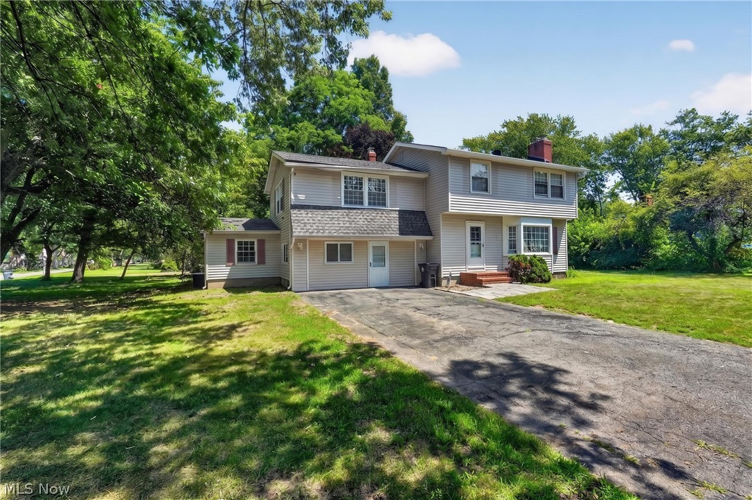 Madison Golf Lakelands - Residential