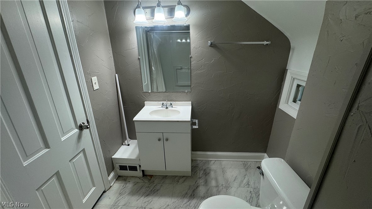 B E Hathaway Maple Grove - Residential