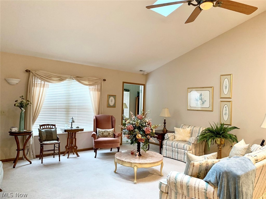 Abbey Glen Condo - Residential
