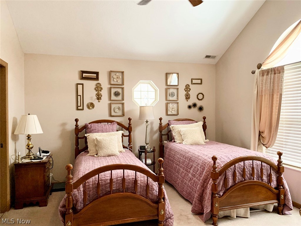 Abbey Glen Condo - Residential