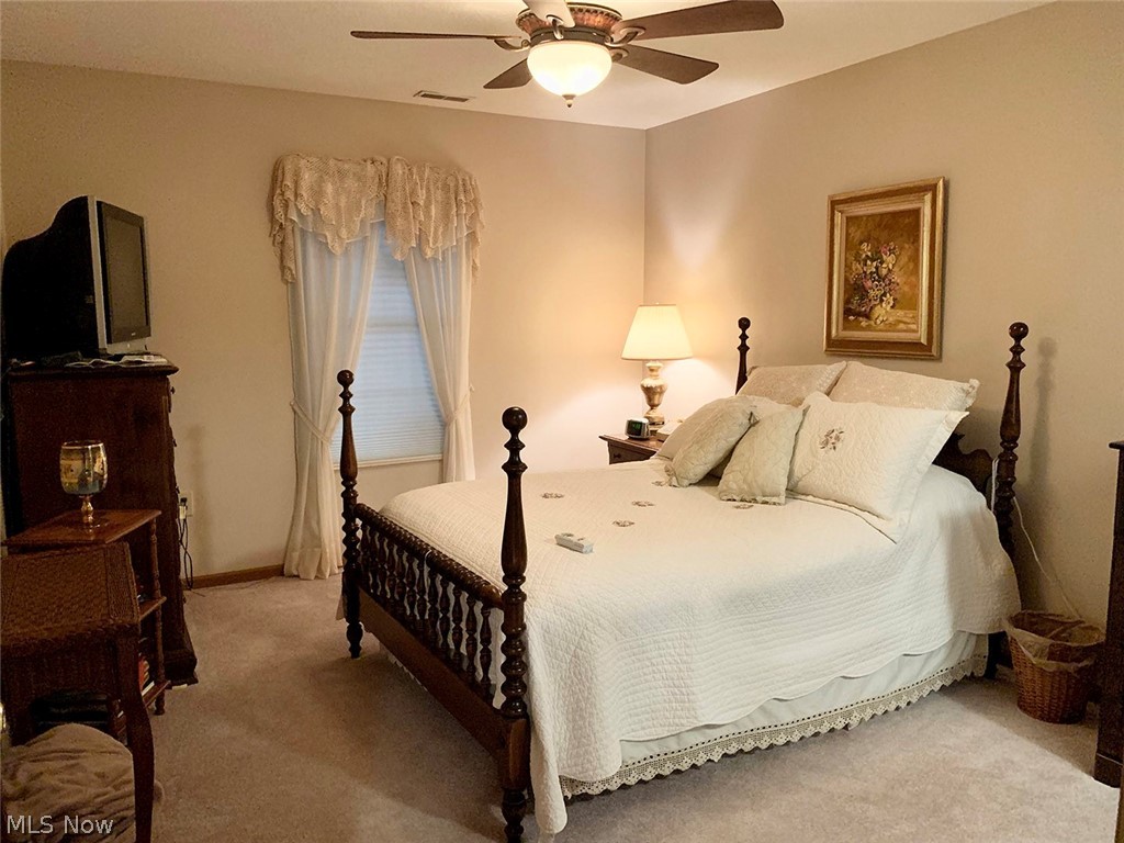 Abbey Glen Condo - Residential