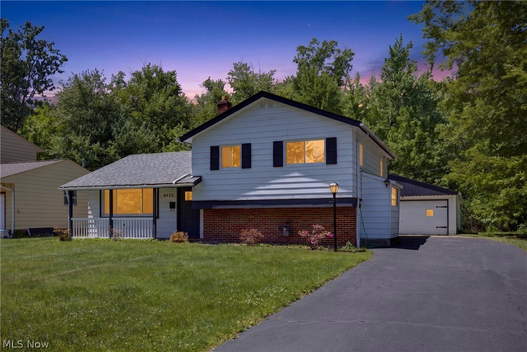 Mentor Grovelands Sub - Residential
