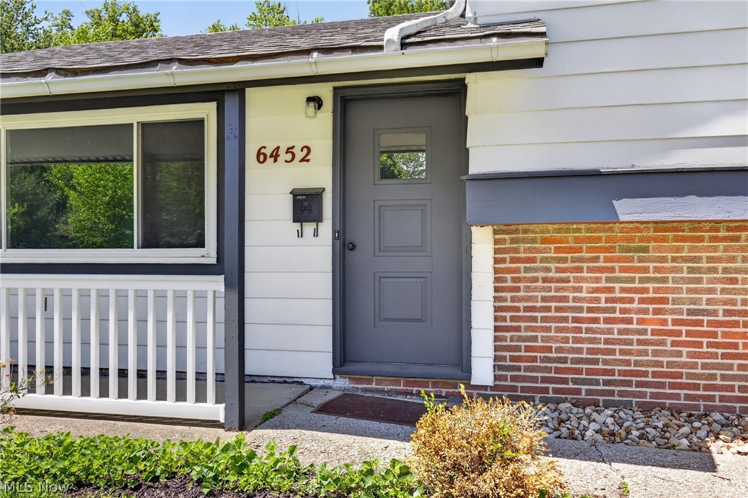 Mentor Grovelands Sub - Residential