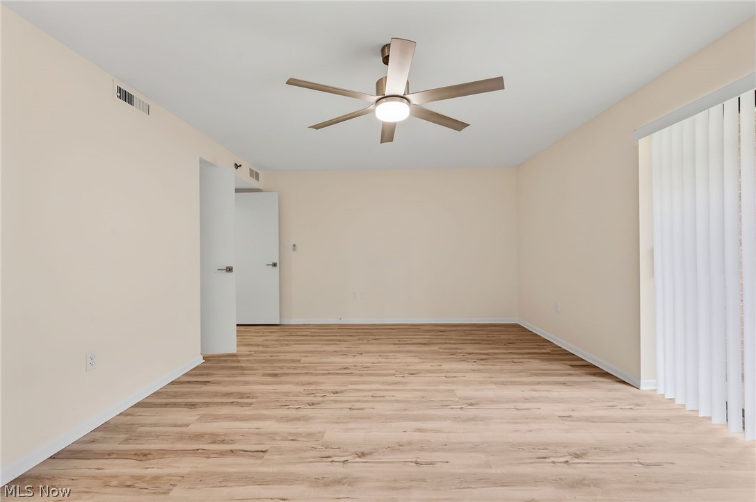 Woodhawk Club Condo - Residential