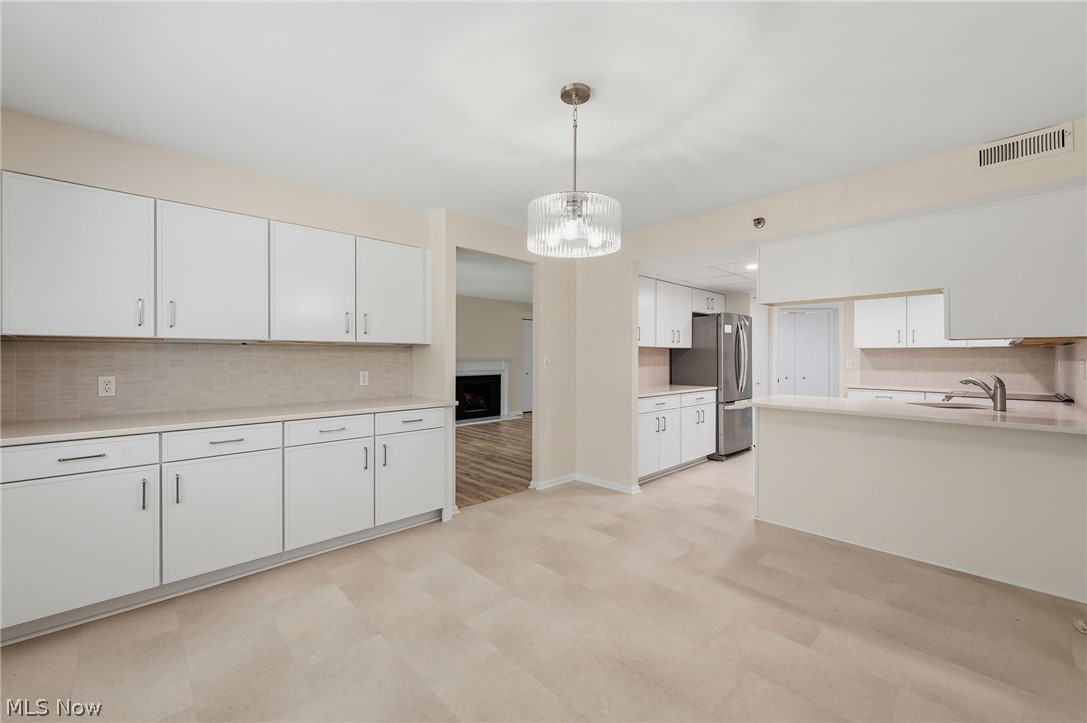 Woodhawk Club Condo - Residential