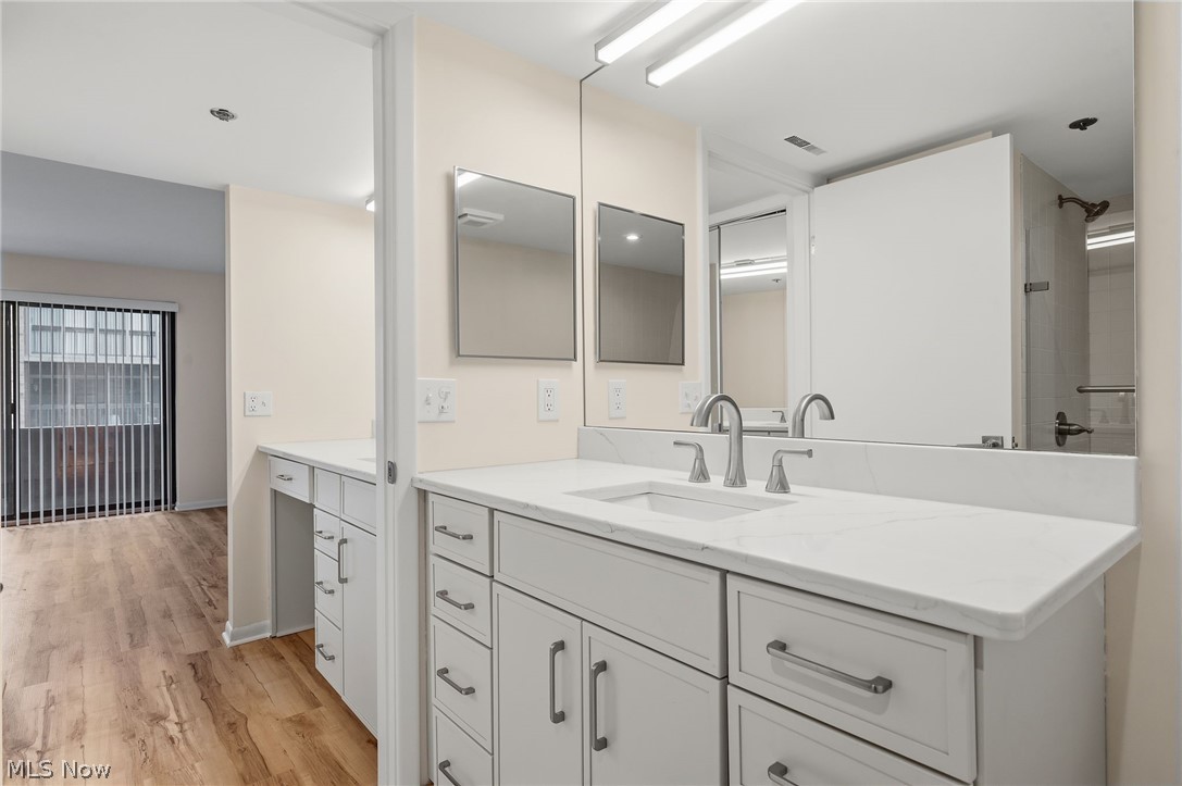 Woodhawk Club Condo - Residential