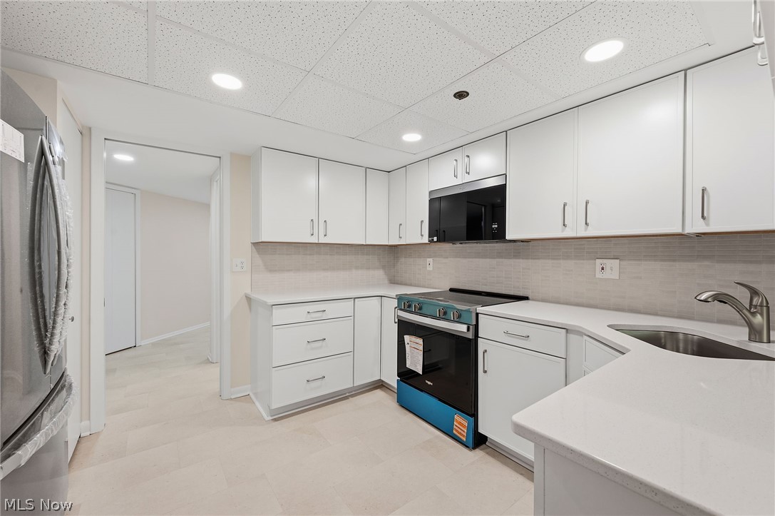 Woodhawk Club Condo - Residential